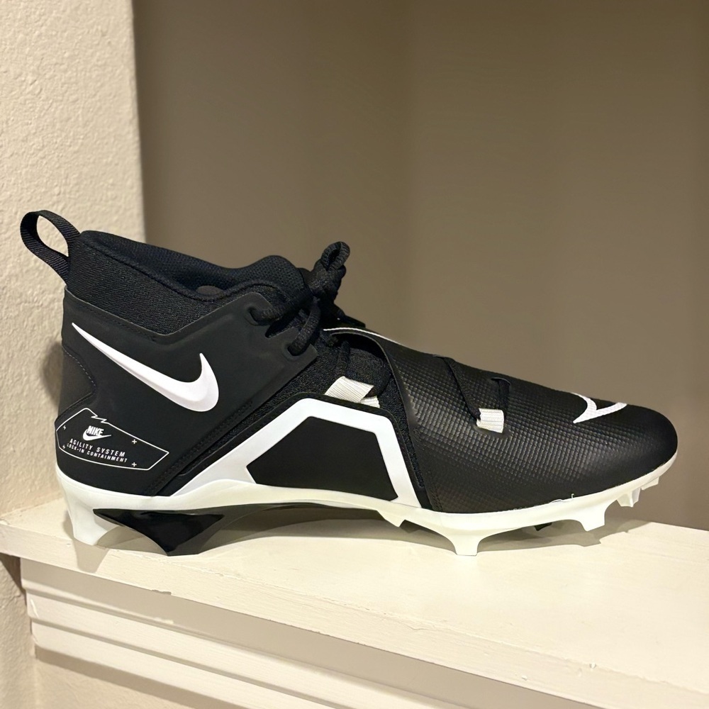 NEW: Nike Alpha Menace Pro 3 Size 15 Mid Football Cleats Black White CT6649-001 - Picture 5 of 9